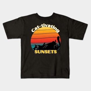 Cattivating Sunset Cat Kids T-Shirt
